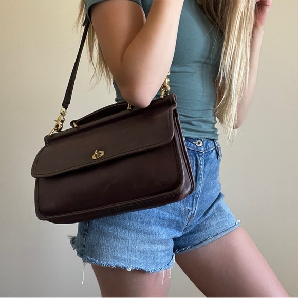 Vintage Coach Legacy City Willis Bag